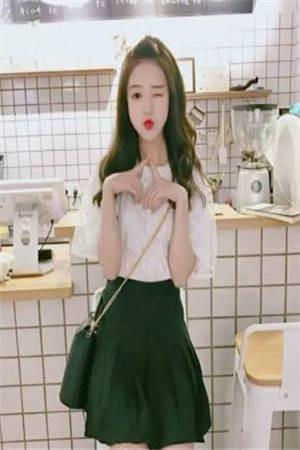 被甩后，美女總裁倒追我封面