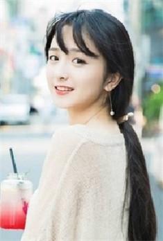 病嬌團(tuán)寵重生后小撩精制封面